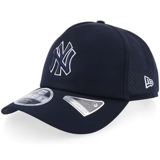 New Era - New York Yankees 9FORTY Navy Mesh Apex A-Frame Trucker Trucker Blue Cap - MLB @ Hatstore