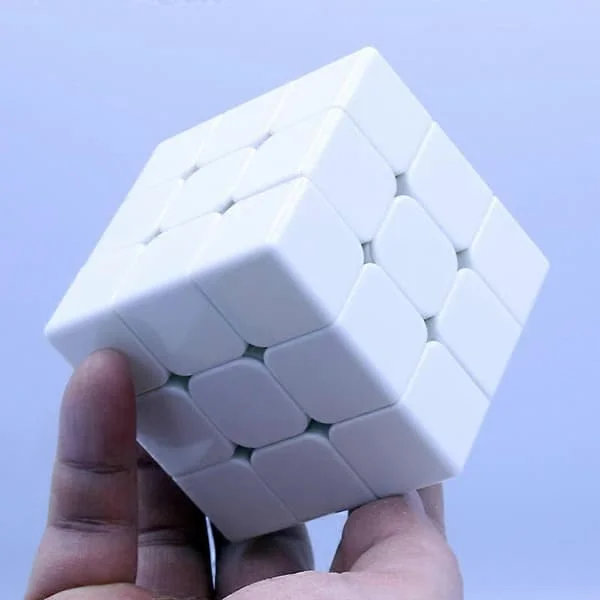 3x3 Magic Cube Embryo 3x3x3 Svart Vit Speed Cube Pusselspel Neo Cubo Magico Pedagogiska Leksaker för Barn