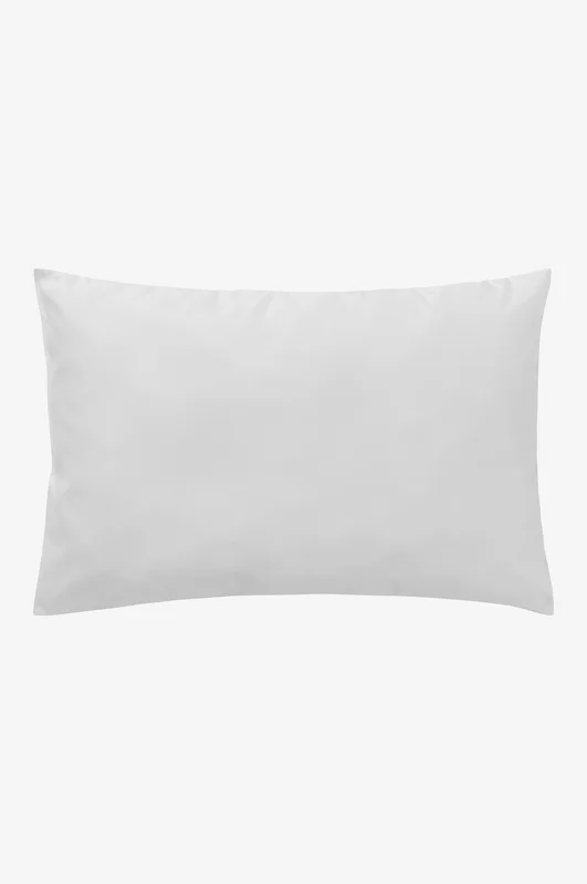 Jotex - MAURI MINI lapsentyyny medium 55x35 cm Valkoinen - Osta Peitot & tyynyt Jotex