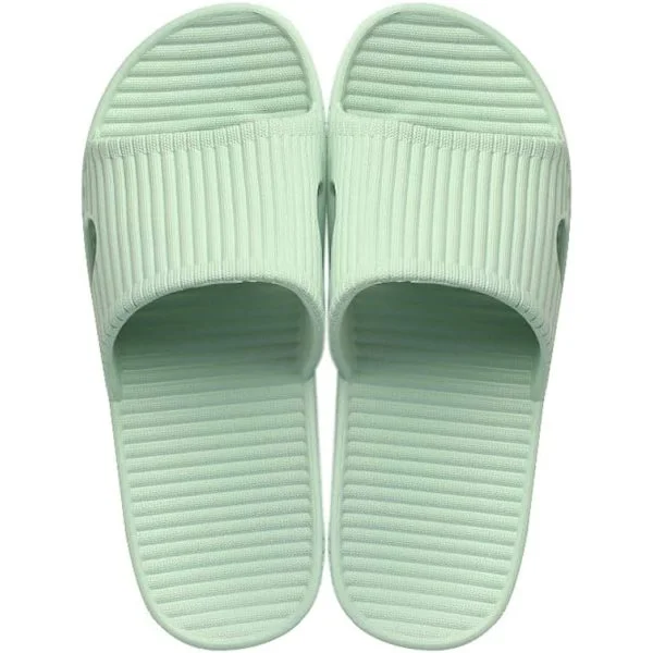 Unisex Slip On Tofflor för Kvinnor/Män Halkfri Lättvikt Platt Slide Sandaler Hus Mjuka Flip Flop Skor för Inomhus Hem Trädgård Badrum Poolside