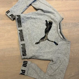 Puma tröja crop top träning