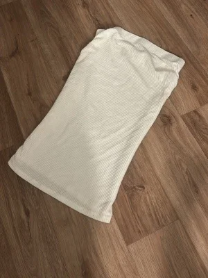 Vit kjol från Heartbeats