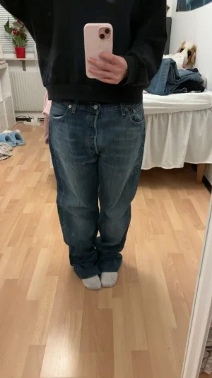 Levis baggy jeans