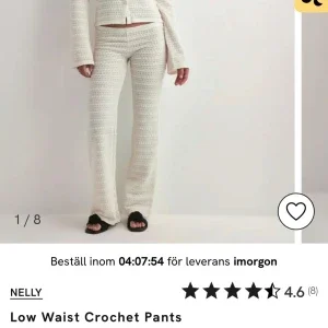 Vita virkade byxor från Nelly