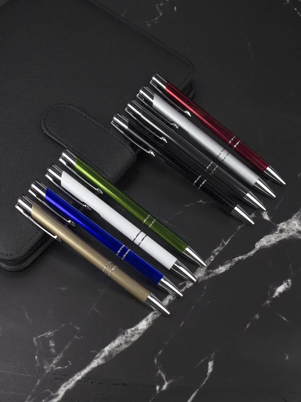 AliExpress - Mode metalen balpen Aangepaste balpen Kleurpennen Logo toevoegen Adverteren Relatiegeschenk Goedkoop evenement Premium gepersonaliseerde 