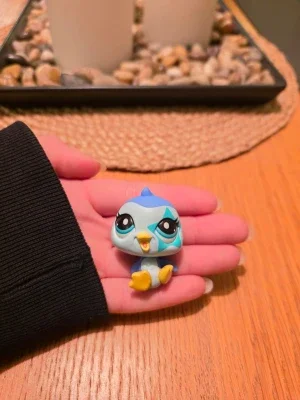Littlest pet shop