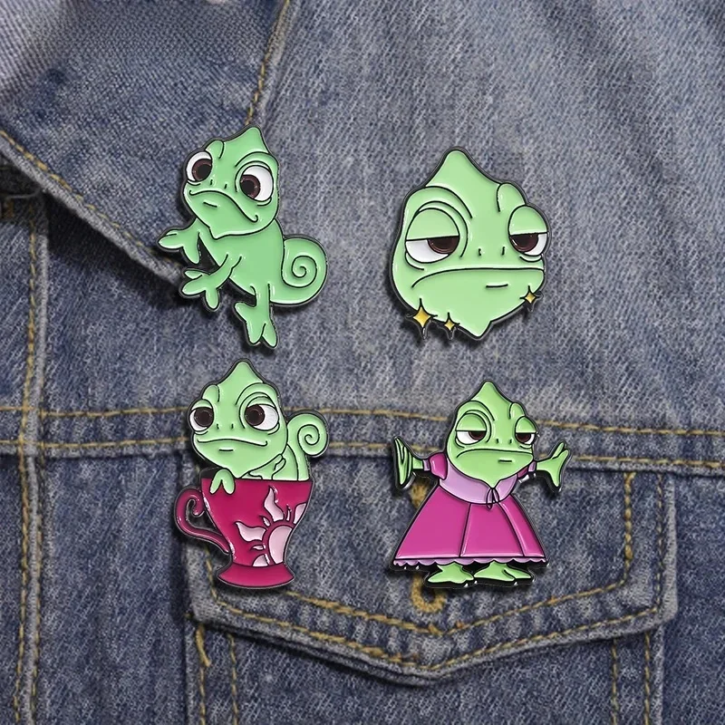 AliExpress - Broches en émail princesse caméléon lézard, dessin animé drôle, conte de fées, broche de rôle pour sac à dos, Badges à revers, bijoux 