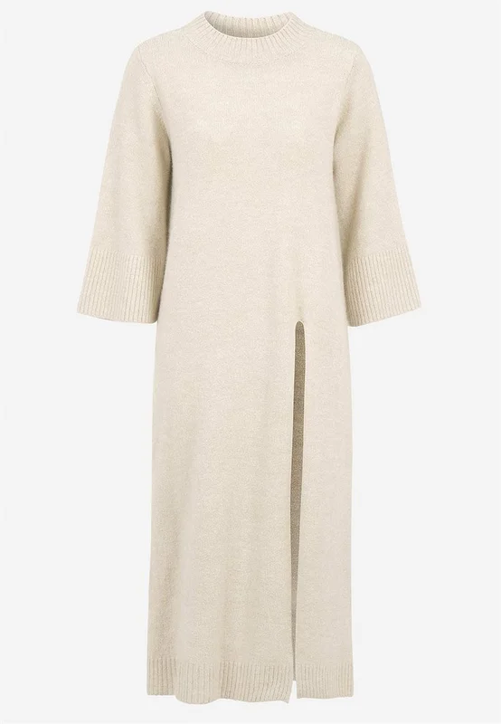 Cellbes of Sweden - Strikket kjole med høj slids i lys beige / meleret til damer i størrelse 34/36