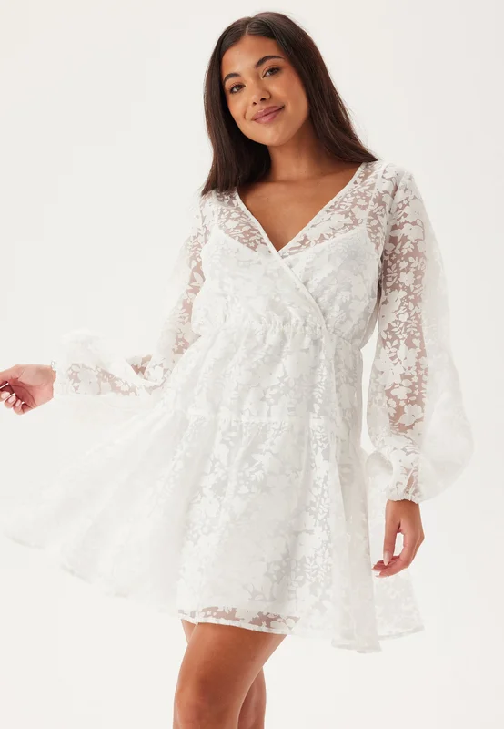 Bubbleroom Occasion - Overlap Balloon Sleeve Dress - White