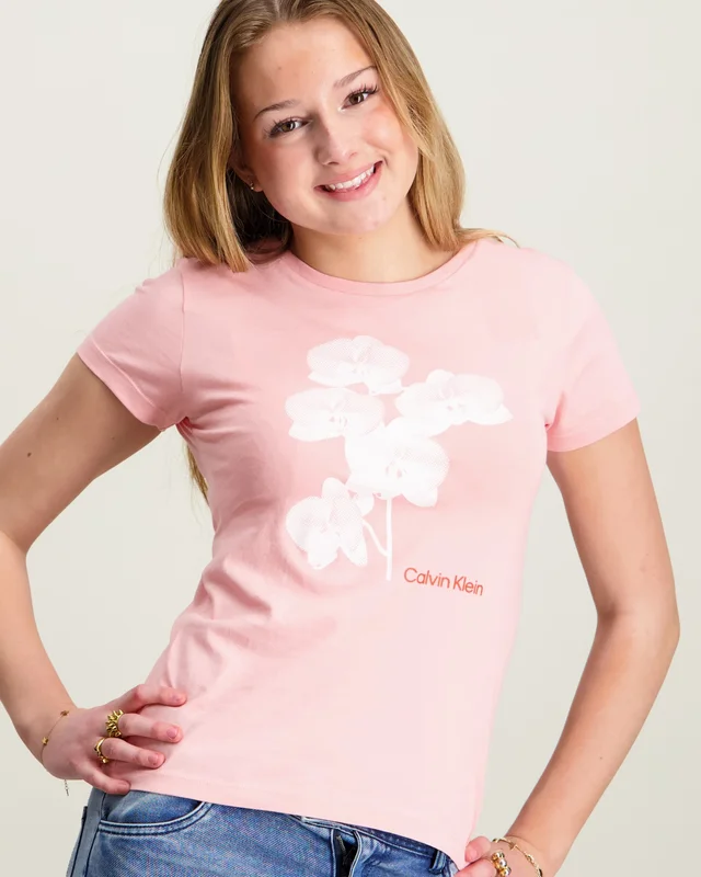 Calvin Klein CK FLOWER SLIM SS T-SHIRT Rosa T-skjorter Jente - Kids Brand Store
