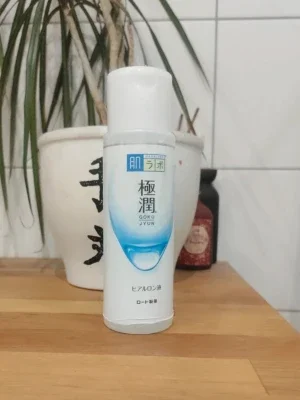 Hada Labo Gokujyun Hyaluron Toner