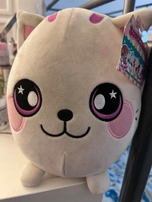 Squishmallows katt plyschleksak
