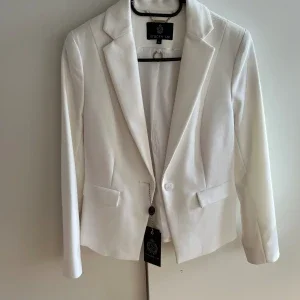 Vit blazer