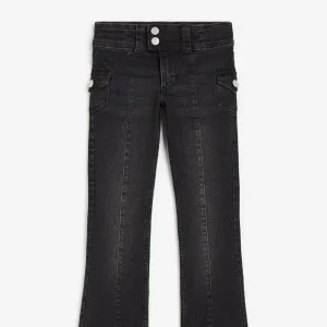Säljer mina svarta Jeans från hm barn