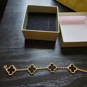 Armband Fyrklöver
