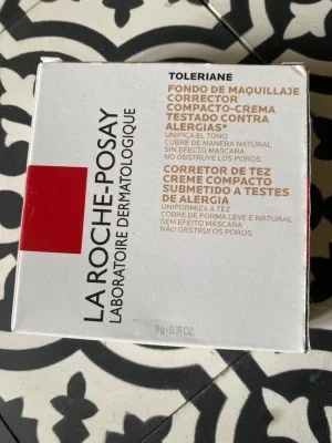 La Roche-Posay Toleriane Compact Foundation