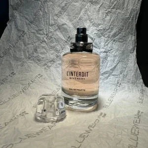 L’INTERDIT GIVENCHY