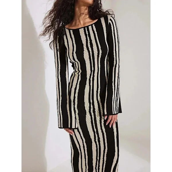 Sommar Kvinna Randig Stickad Maxi Kläder Elegant O-ring Flare Långärmad Bodycon Kläder Dam Mode Streetwear Party Kläder