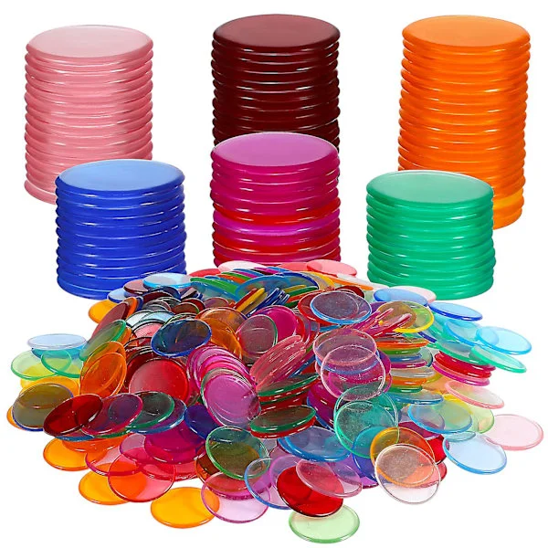 500 stk. Bingo-brikker i plast, runde brikker, markører for bingospill, kort, tellelek, tilbehør