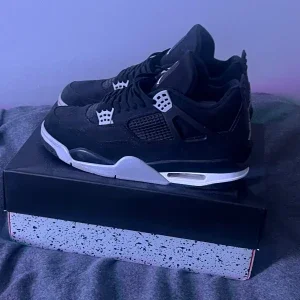 Jordan 4 black Canvas