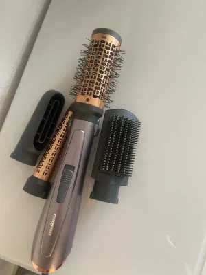 BaByliss varmluftsborste med tillbehör