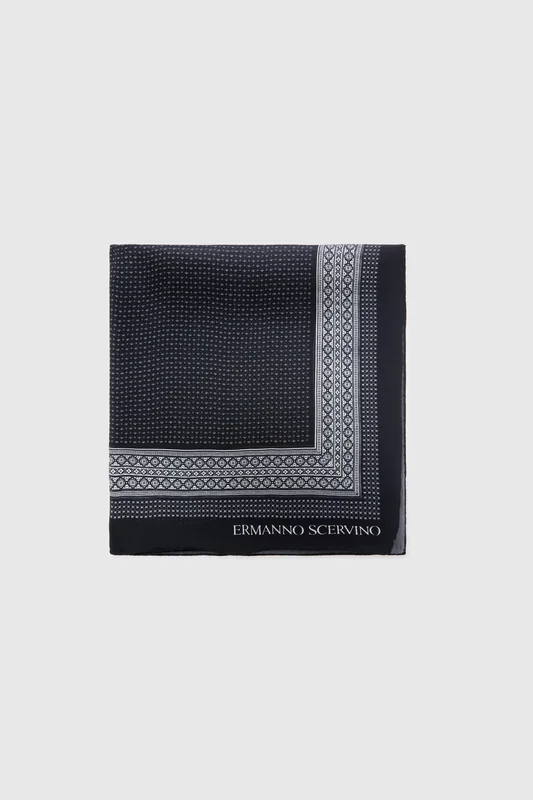 Ermanno Scervino Foulard quadrato in pura seta con stampa bandana bianco e nero