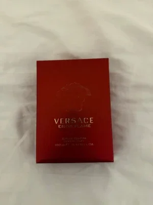 Versace Eros Flame Eau de Parfum