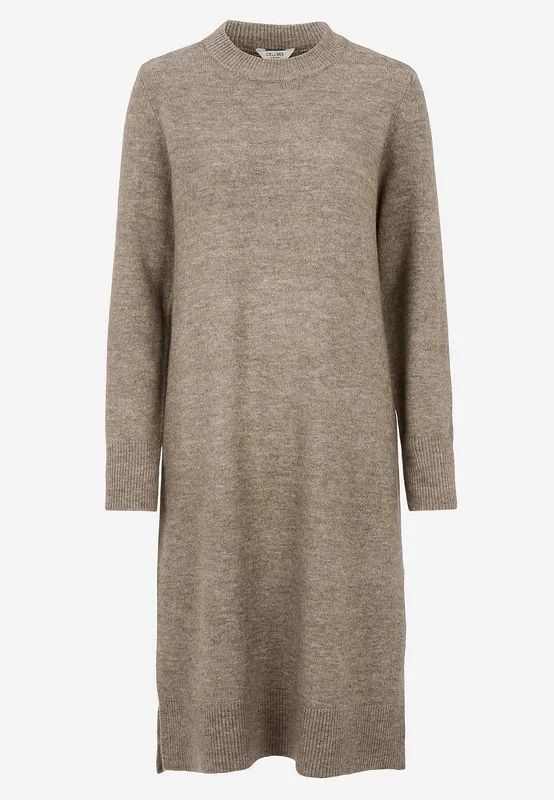 Cellbes of Sweden - Strikket, myk kjole i beige / melert for damer i størrelse 34/36