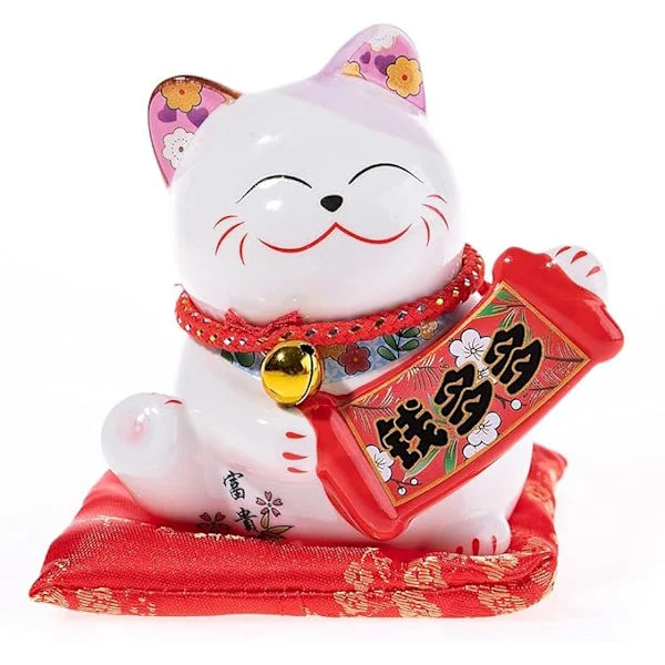 Söt kattprydnad – Maneki-neko – Japansk lyckoamulett – Dekorativt porslin – 11 x 10 x 11 cm – Vit – Asiatisk present