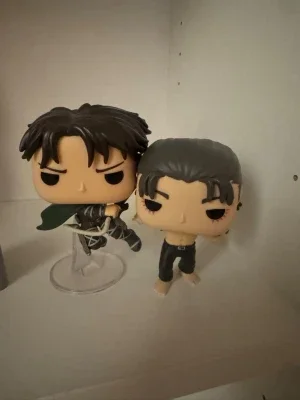 Funko Pop Levi Ackermen, Eren yeager aot attack on titan
