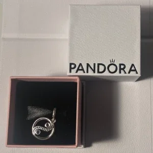 Pandora berlock