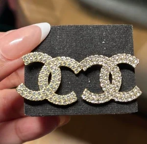 Large CC earings