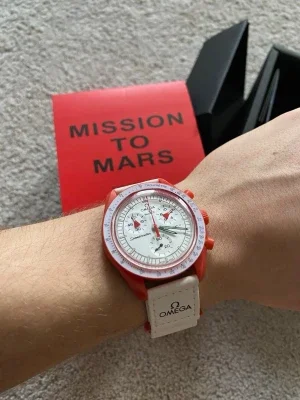 Omega x Swatch Mission to Mars klocka