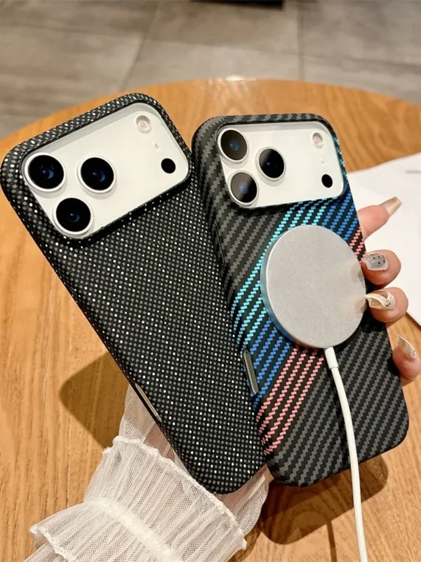 AliExpress - Luxuriöse matte Carbonfaser-Textur für Magsafe Magnetische Hülle für iPhone 17 16 15 14 Plus 13 12 11 Pro Max Stoßfeste Rückabdeckung