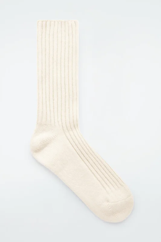 COS Ribbed Cashmere Socks in White - Women