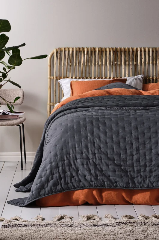 Jotex - 260 Calm Sengeteppe Mørkegrå - Bedspread - Kjøp Dobbeltseng hos Jotex