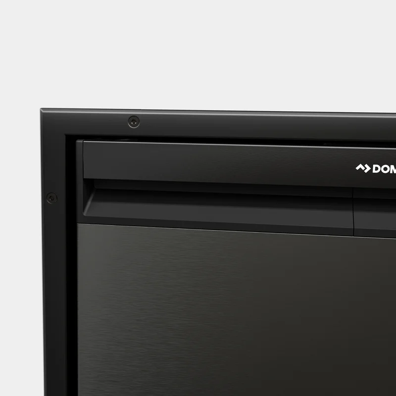 Monteringsram till kylskåp Dometic UFM 80SB, infälld montering, passar till NRX 80, svart