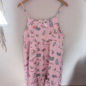 Kawaii Tunn Klänning