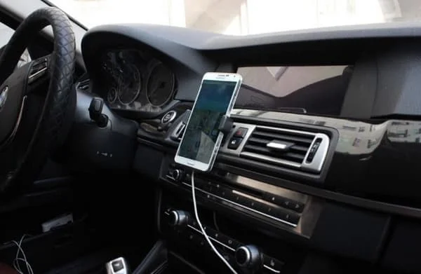 Universal Mobil/GPS hållare till Bilen Mobilhållare