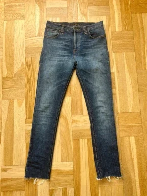 Blå skinny jeans från Nudie Jeans