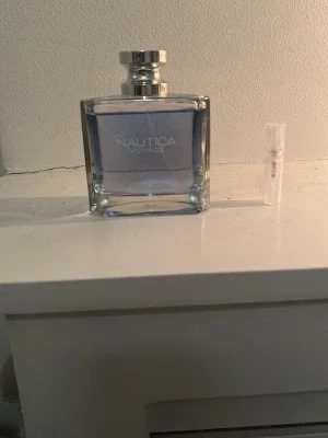 Nautica Voyage parfym