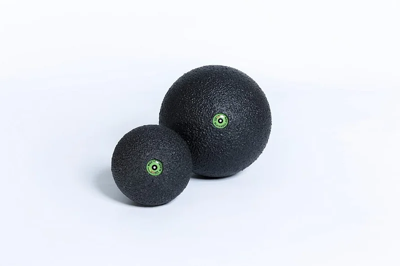 Spar 20% • Køb 2, BLACKROLL Ball 12 Black, Sport & Velvære, Yogaudstyr, Massagebolde