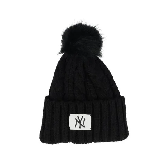 New Era - MLB Black pom Beanie - New York Yankees Womens Cable Wide Beanie Black Pom @ Hatstore