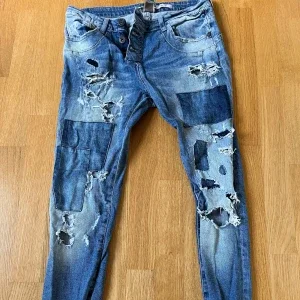 Please jeans nyskick