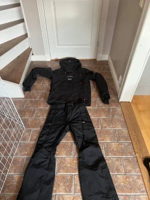 Skidkläder från Dope