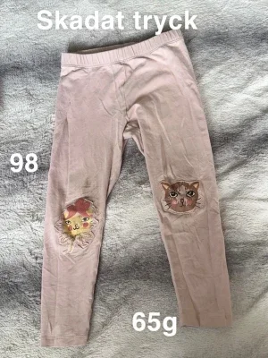 Rosa leggings med kattmotiv