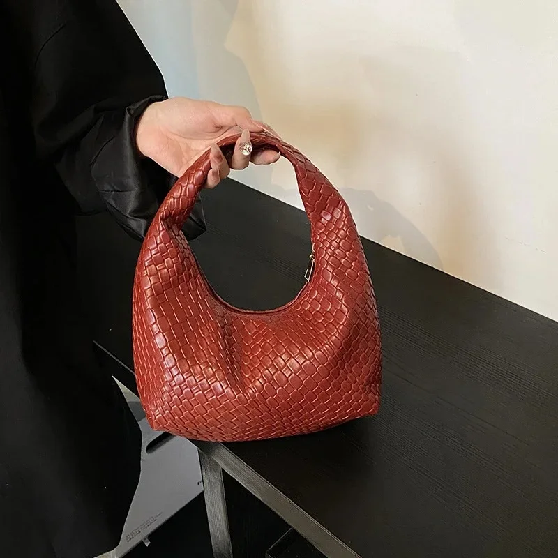 AliExpress - Damen-Handtasche, klassisch, modisch, gewebt, geprägt, Hobo, weiches PU-Leder, kleine Umhängetasche mit Top-Griff, lässige 