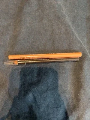 Technic Eye Opener eyeliner nude