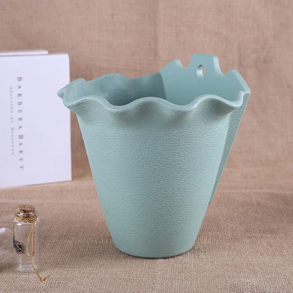 Vägghängande kruka Plast Bekvämlighet Väggfäste Blomkruka Växter Behållare Korg Kruka för inomhus utomhus