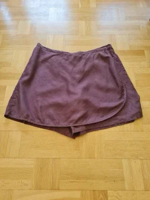 Omlott skorts kjol i linne från La Redoute strl 58